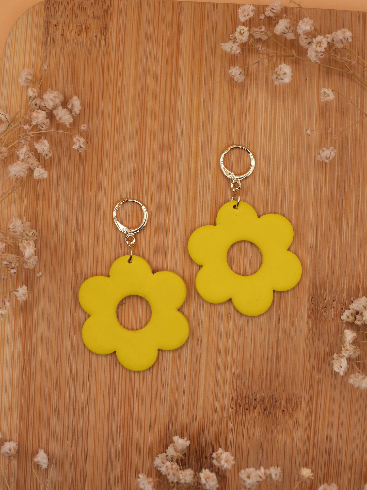 medium flower earring