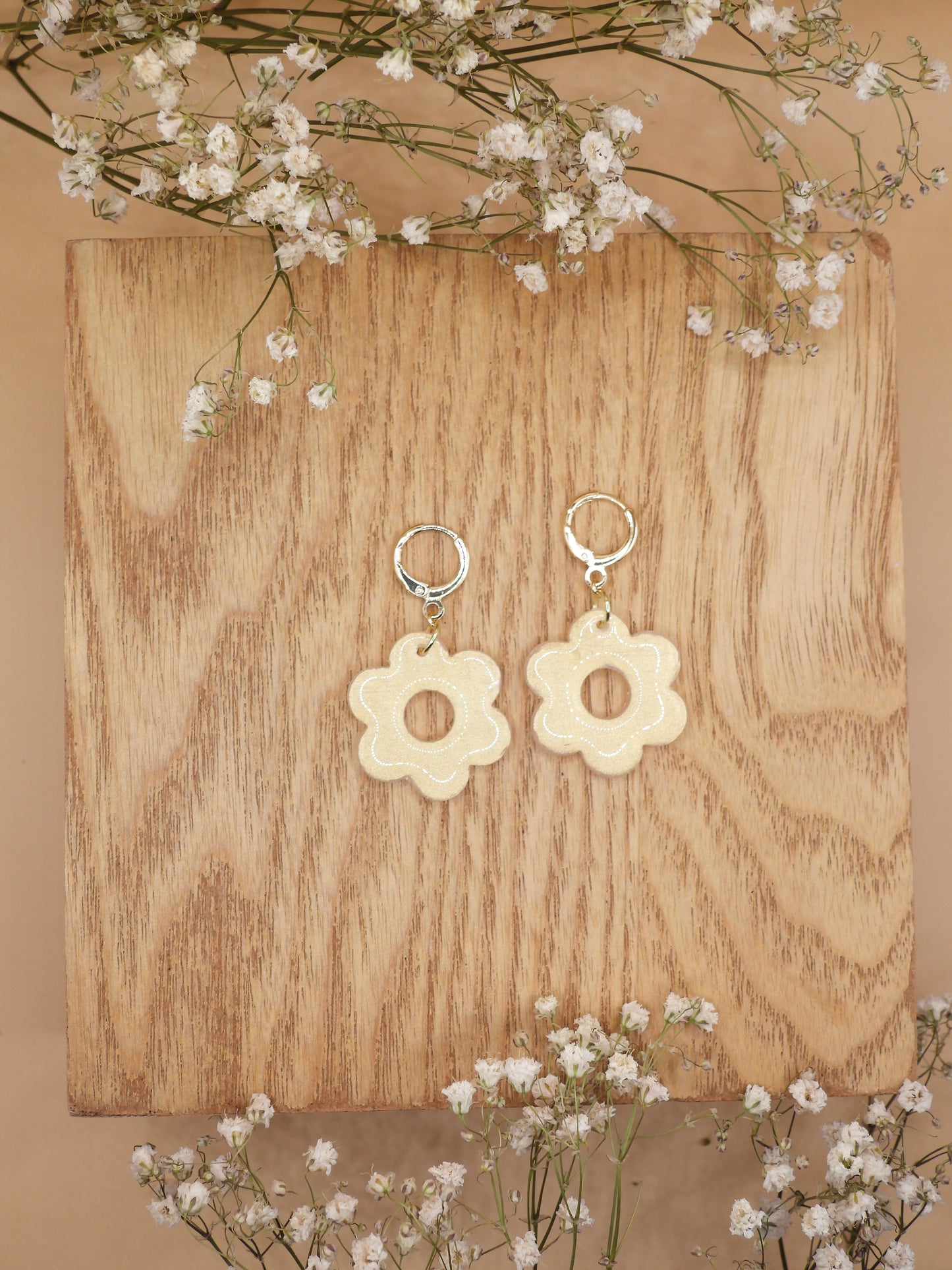 small flower earring