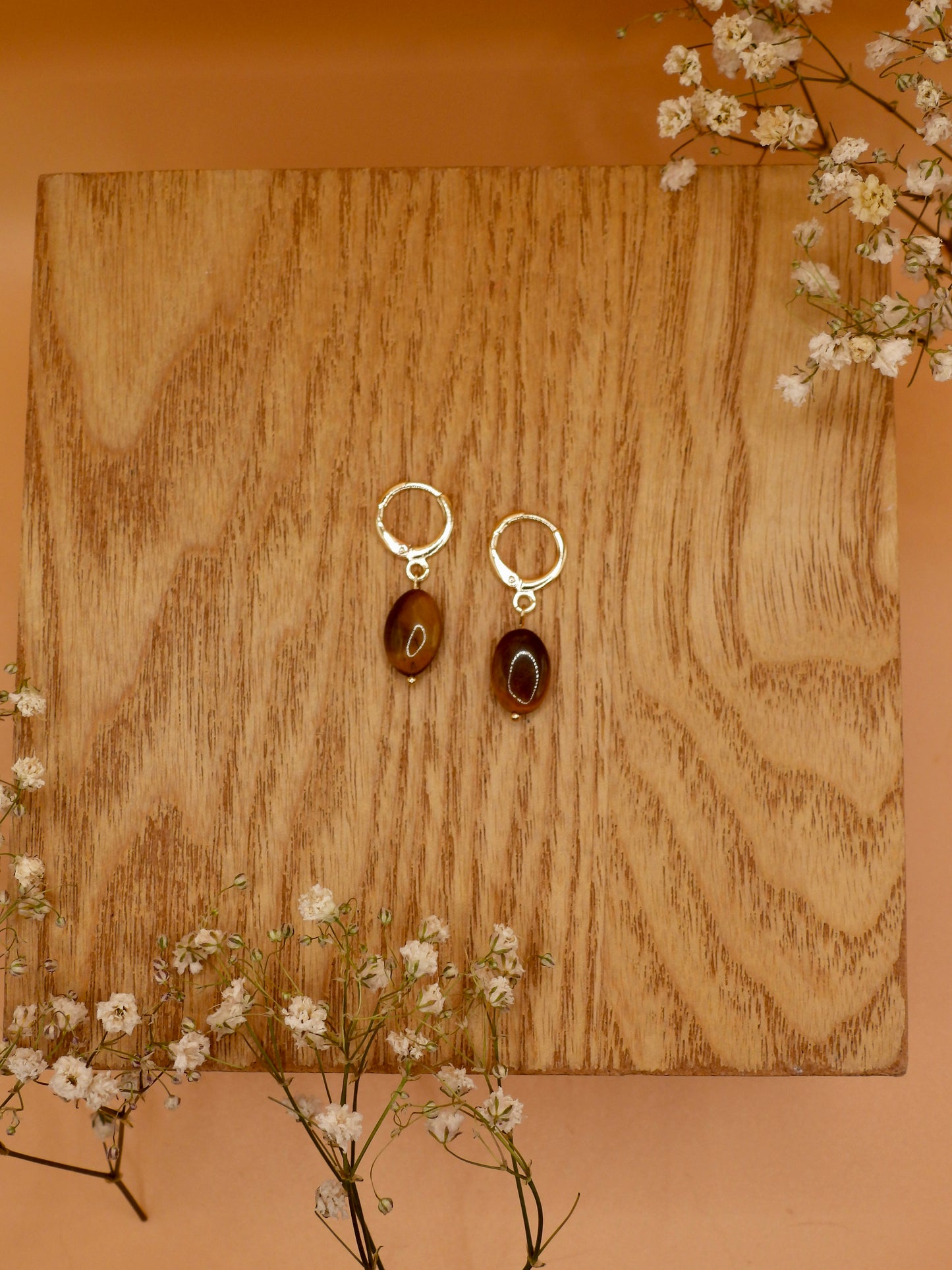 tiger's eye oval earring