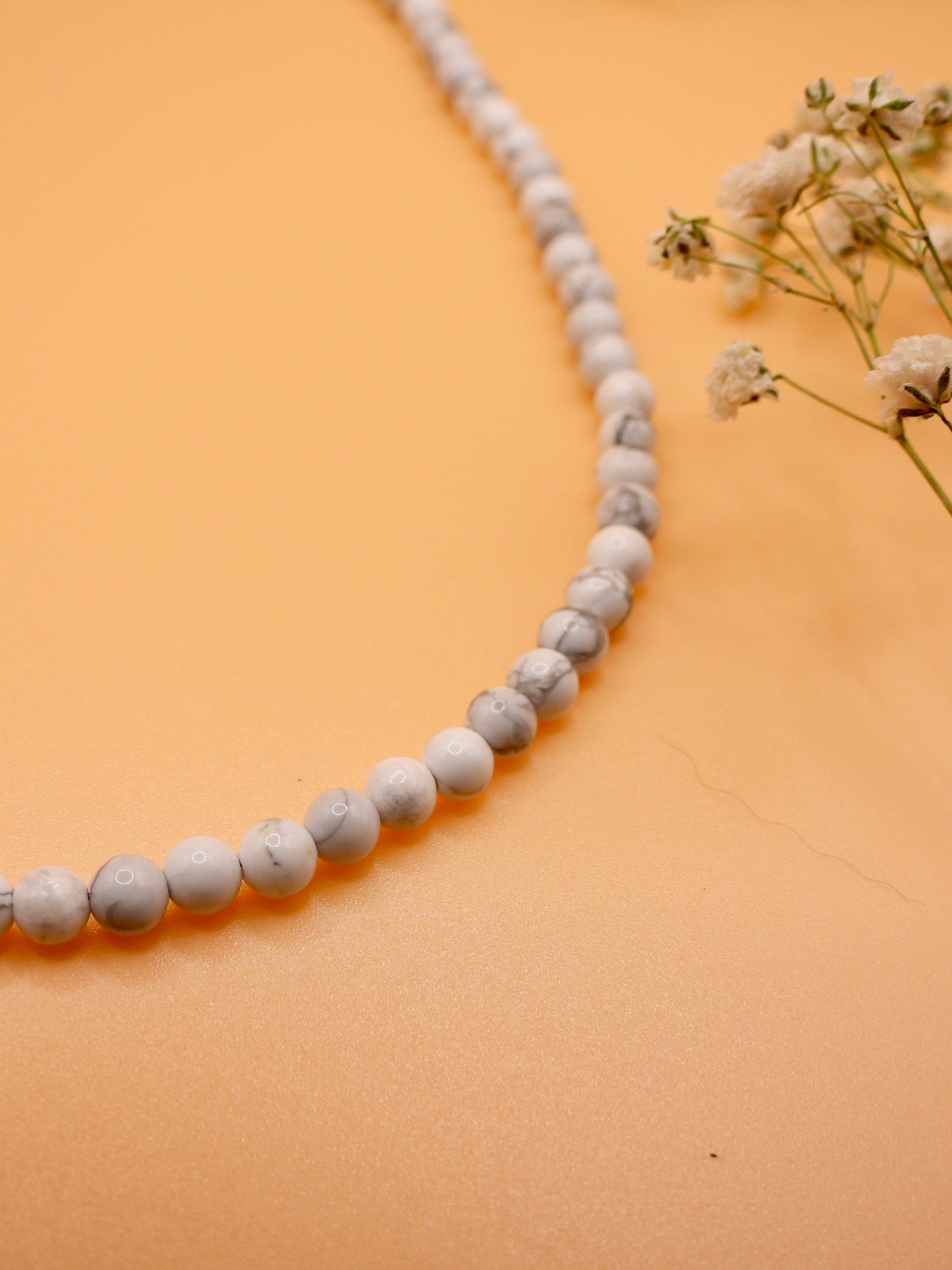 howlite choker necklace