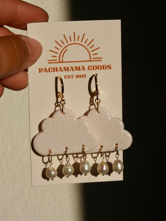 raining pearls earring