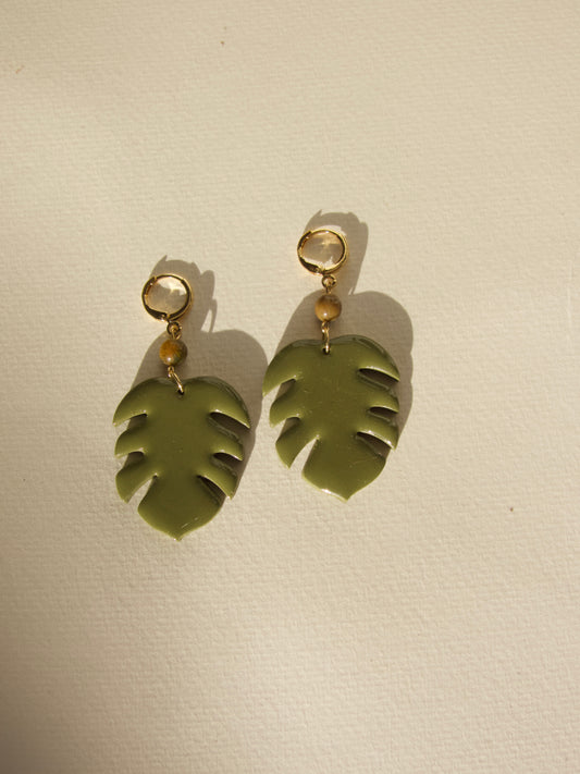 monstera earring